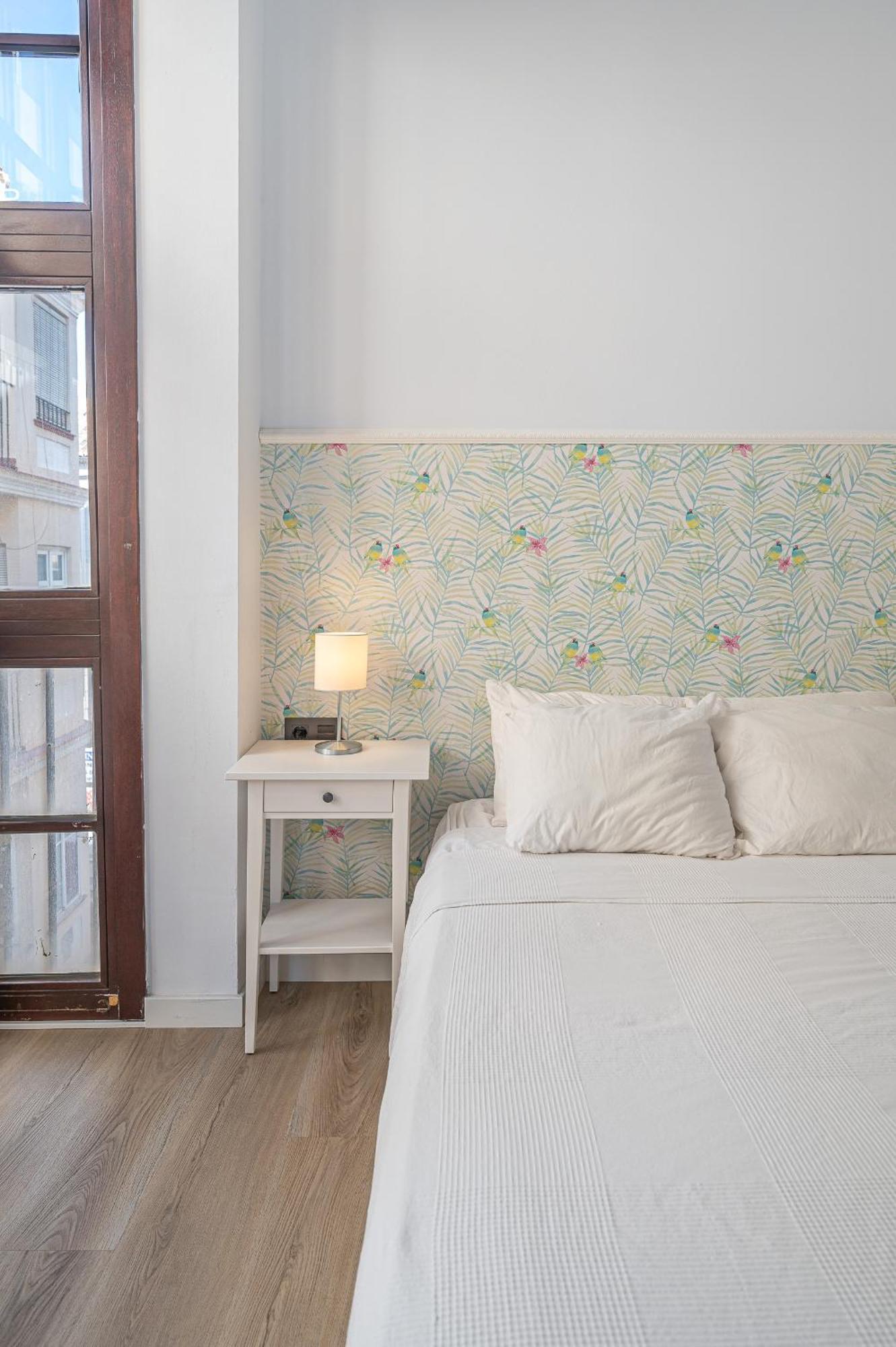 Dona Elvira Carreteria Apartment Malaga Exterior photo